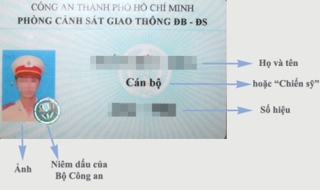 Các trường hợp CSGT có quyền dừng phương tiện - 2 Mẫu thẻ tuần tra của CSGT có hiệu lực từ ngày 1/1/2013, thường được gọi là “thẻ xanh”