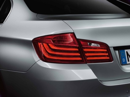 Thay đổi nhỏ cho xe BMW 5-Series 2014 - 12 Trung Đức