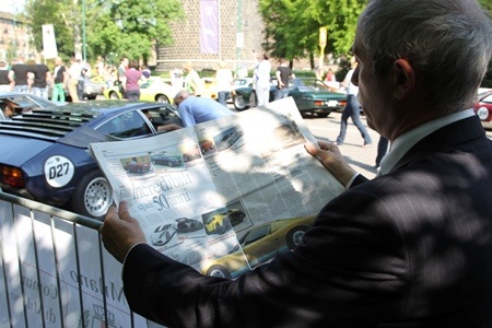 Hàng loạt tờ báo địa phương và quốc gia đưa tin về sự kiện này