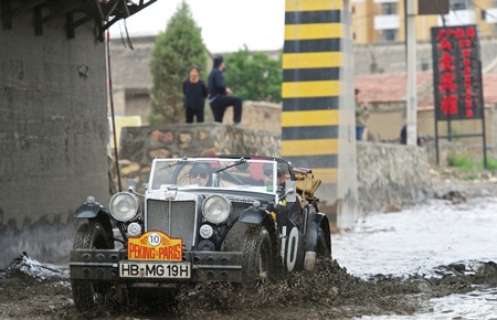 Xế cổ đua đường trường Bắc Kinh-Paris - 10 Xe MG PC 1948