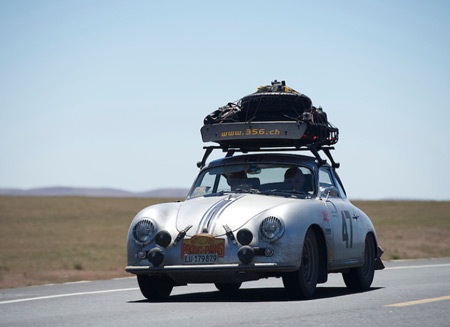 Xế cổ đua đường trường Bắc Kinh-Paris - 12 Xe Porsche 356A đời 1957