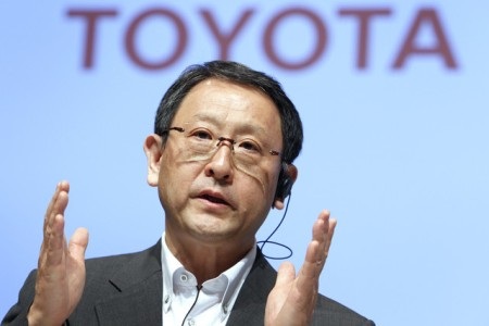 CEO của Toyota thu nhập thấp nhất giới lãnh đạo ngành ôtô - 1 Ông Akio Toyoda - Chủ tịch kiêm Giám đốc điều hành (CEO) của