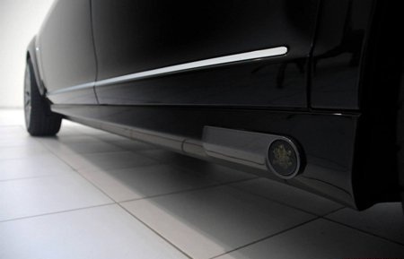 Ngắm Mercedes S600 phiên bản Rồng Brabus - 7 Hình rồng trên ốp hông