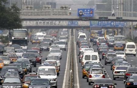 Trung Quốc tìm cách hạn chế người dân mua xe ôtô