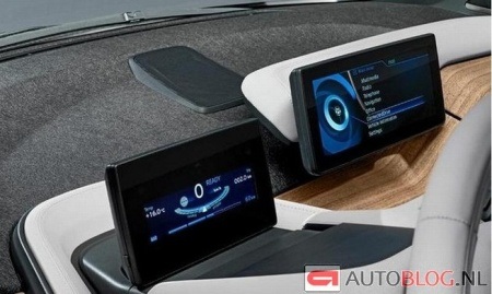 Mẫu xe chạy điện đầu tiên của BMW chuẩn bị ra mắt - 11 Dáng xe cao, với nhiều đường uốn tròn của i3 là phong cách thiết kế chưa từng có trước đây của BMW