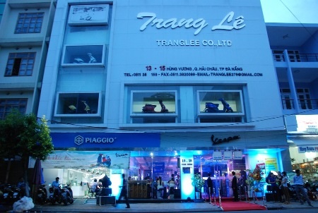Cửa hàng Piaggio Trang Lê - địa điểm xuất hiện Vespa 946 duy nhất tại Đà Nẵng
