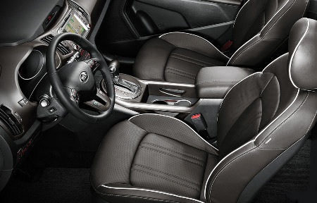 Cận cảnh xe Kia Sportage R phiên bản mới - 5 Nhật Minh