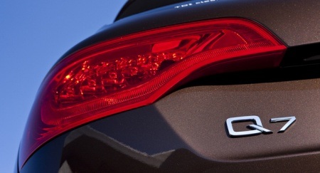 Hoãn ra mắt xe Audi Q7 thế hệ mới