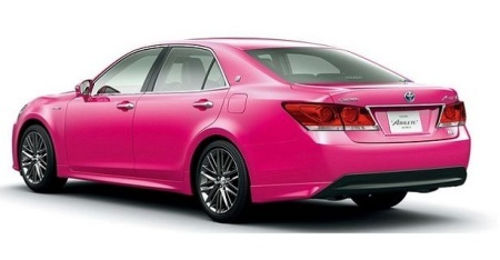 Toyota Crown hồng nổi bật - 6 Nhật Minh