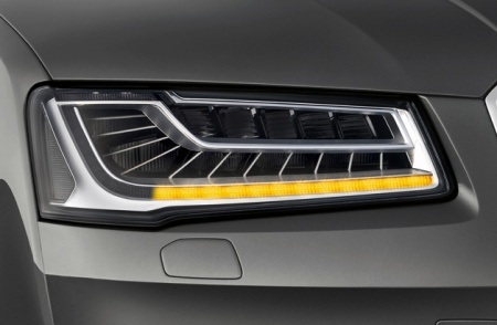 Audi giới thiệu công nghệ đèn LED chống lóa - 1 Công nghệ đèn LED chống lóa của Audi A8