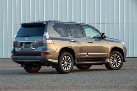 Xe Lexus GX 460 thay đổi nhẹ, giảm giá mạnh - 6 Trung Đức
