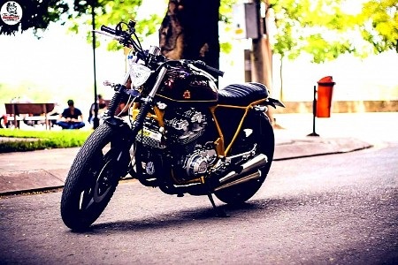 Thêm một chiếc xe độ Việt Nam lên báo Tây