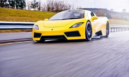 Arash AF8 - Siêu xe mới của Xứ sở sương mù