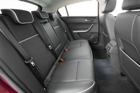 Qoros 3 Hatch - Xe Trung Quốc phong cách châu Âu - 9 Phạm Trung Đức