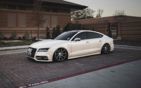 Audi A7 cá tính hơn với bộ vành Vossen - 10 Phạm Trung Đức