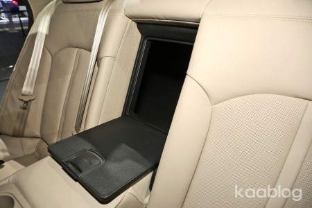 Cửa gió điều hòa cho hàng ghế sau