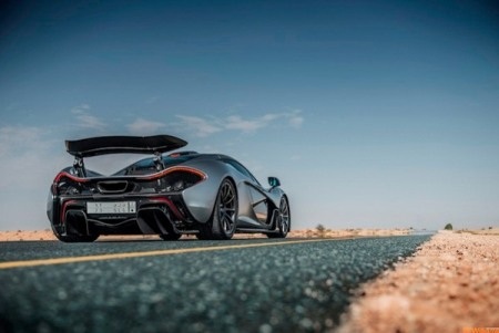 Download trọn bộ hình nền độ phân giải cao bộ sưu tập những
hình ảnh đẹp nhất về McLaren P1