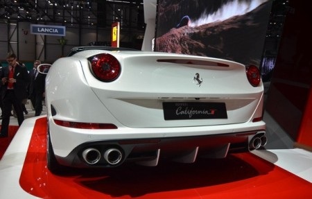 Ferrari trình làng California thế hệ mới - 17 Phạm Trung Đức