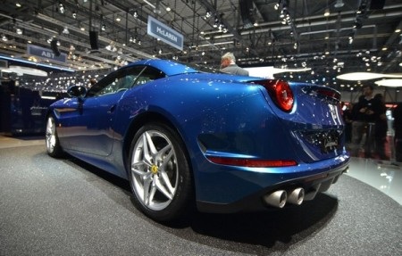 Ferrari trình làng California thế hệ mới - 7 Phạm Trung Đức