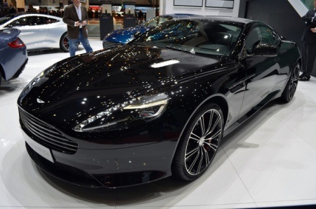 Aston Martin giới thiệu phiên bản đặc biệt của xe DB9 - 3 Hội An