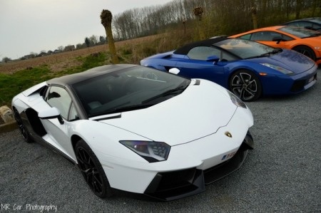 Download trọn bộ hình nền độ phân giải cao