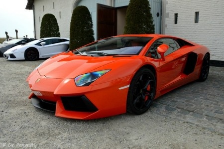 Download trọn bộ hình nền độ phân giải cao