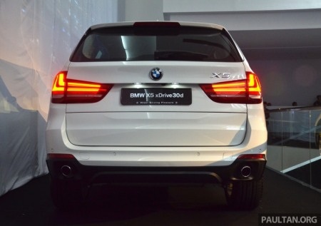 Một số hình ảnh xe BMW X5 xDrive 35i: