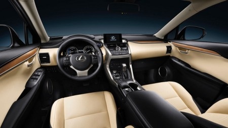 Lộ diện mẫu crossover mới của Lexus