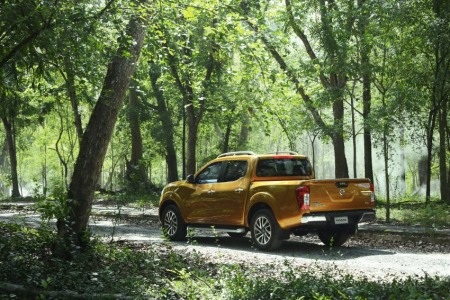 Nissan Navara thế hệ mới chính thức ra mắt