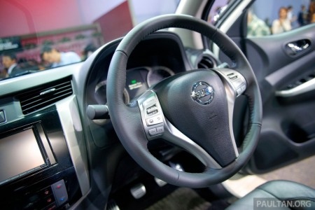 Nissan Navara thế hệ mới chính thức ra mắt