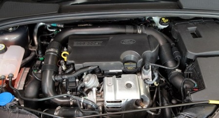 EcoBoost củš Ford được trao giải Động cơ của năm