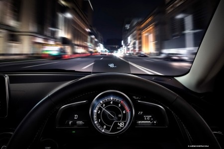 Mazda2 mang tới
người dùng cách tính năng an toàn như trên chiếc Mazda3 và Mazda6 thế hệ mới.