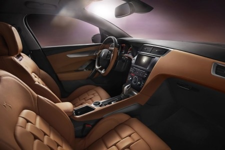 Citroen giới thiệu SUV hạng sang DS 6WR