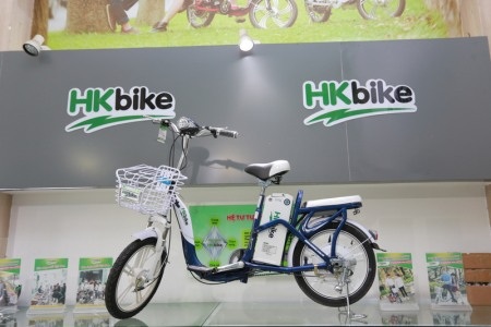 Những khuôn mặt rạng rỡ khi được sở hữu tấm
vé tham gia đêm nhạc hội