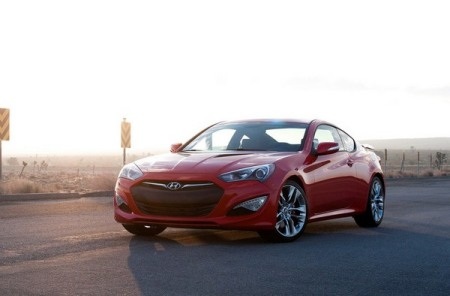 Download trọn bộ
hình nền độ phân giải cao phiên bản Hyundai Genesis Coupe năm 2015
