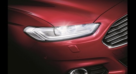 Ford Mondeo thế hệ mới sẽ được trang bị đèn pha LED