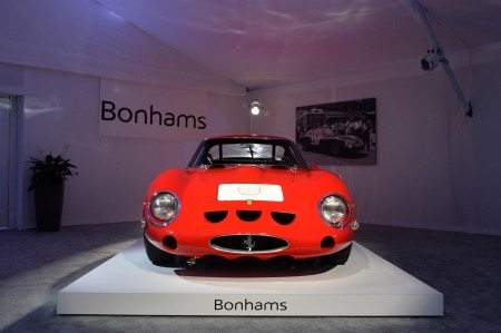 Một chiếc Ferrari cũ được trả giá 38 triệu USD