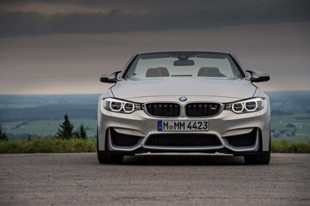 Chiêm ngưỡng BMW M4 mui trần độ chính hãng
