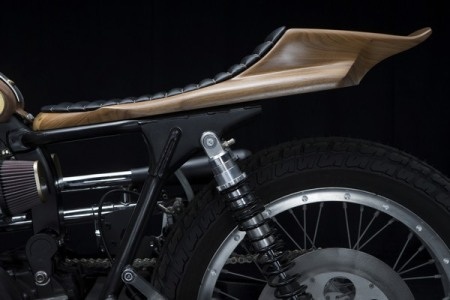 Chiếc Triumph Scrambler độ độc đáo của nữ võ sĩ quyền Anh - 7