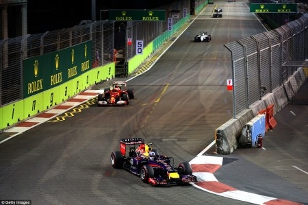 Đương kim vô địch Vettel đã có được chiến thắng đầu tiên trong mùa giải F1 2014