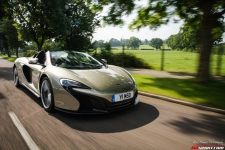 Nhiếp ảnh gia
Arnaud Taquet của tờ