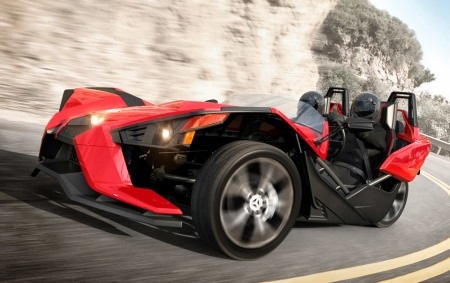 Xe 3 bánh Polaris Slingshot - Cho người mê cảm giác mạnh