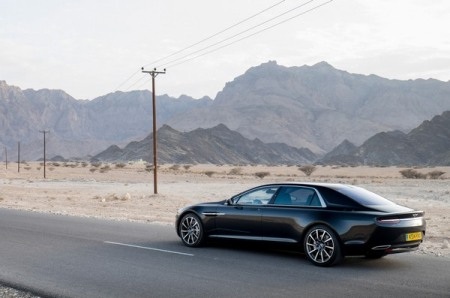 Download trọn bộ
hình nền độ phân giải cao mẫu xe Aston Martin Lagonda