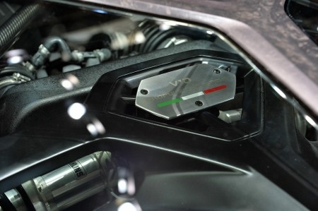 Lamborghini giới thiệu siêu xe dùng động cơ hybrid - 16 Đức Phúc
