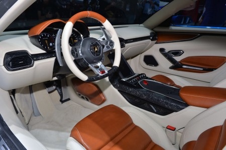 Lamborghini giới thiệu siêu xe dùng động cơ hybrid - 2 Lamborghini giới thiệu sɩêu xe dùng động cơ hybrid