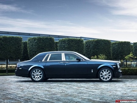 Rolls-Royce chỉ sản xuất đúng 20 chiếc
Phantom Metropolitan
