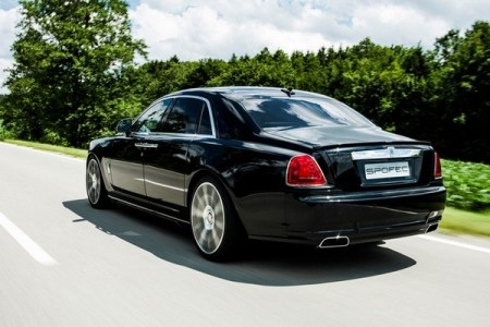 Chiêm ngưỡng hai chiếc Rolls-Royce Ghost độ đẹp mắt