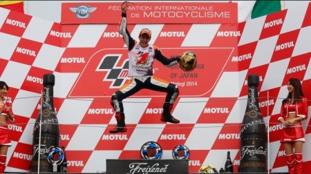 Marquez ăn mừng chức vô địch sớm