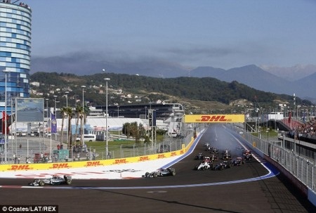 Đón xem chặng
đua thứ 17 F1 United States Grand Prix tại đường đua Austin từ ngày 31/10 - 2/11.