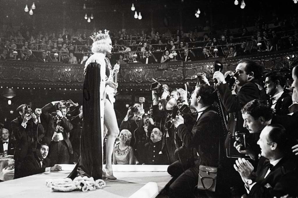 Ngắm những bức hình biểu tượng của lịch sử Hoa hậu Thế giới - 2 Ngắm những bức hình biểu tượng của lịch sử Hoa hậu Thế giới